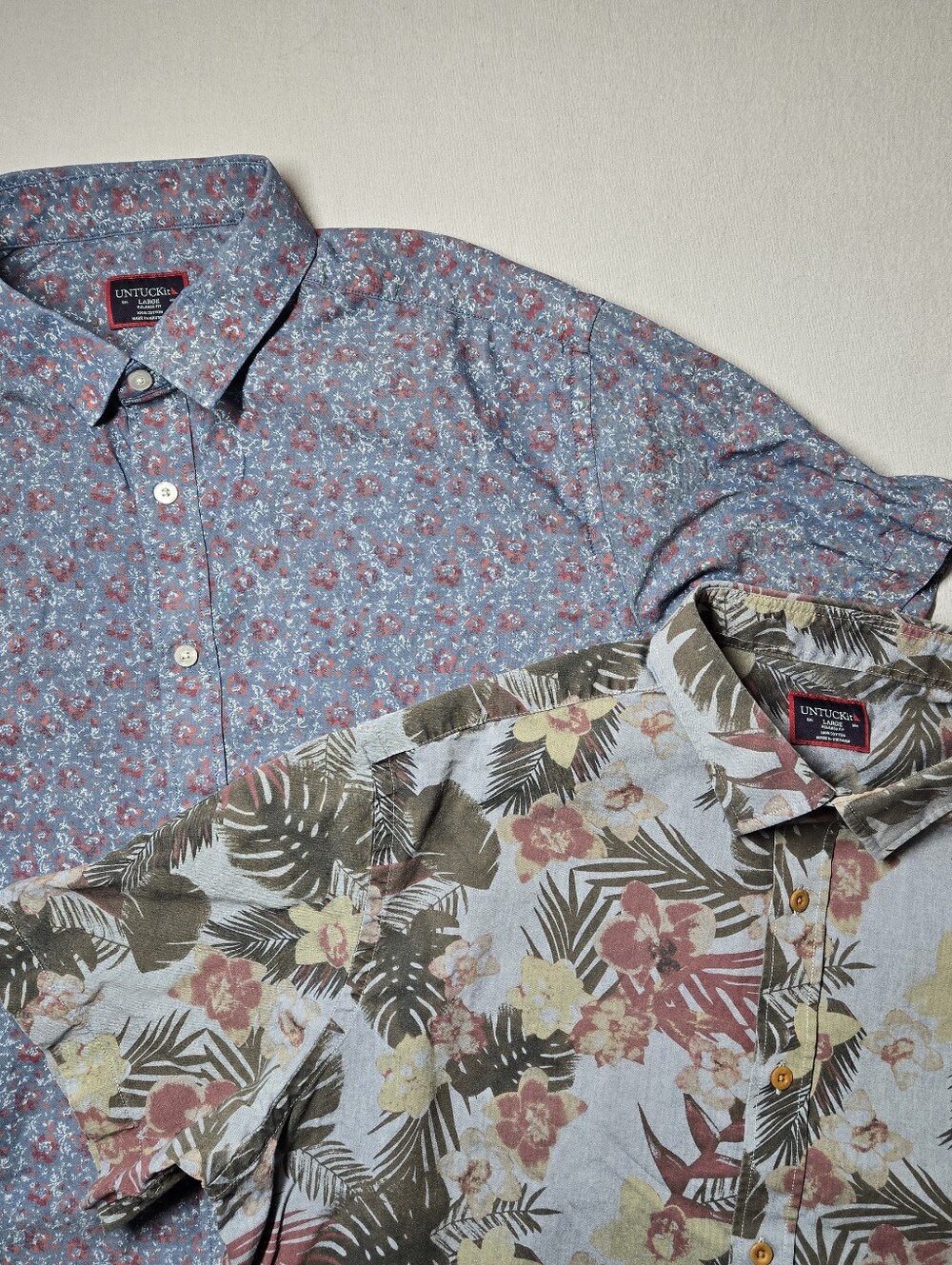 Lot of 2 UNTUCKit Men's Large Cotton Relaxed Fit Short Sleeve Shirts Hawaiian